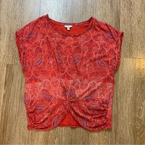 Lucky Brand Red Paisley Short Sleeve twist front Top size large